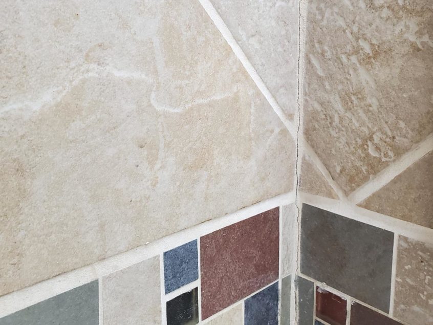 How To Seal Tile Grout - Full Guide How To Use Grout Sealer