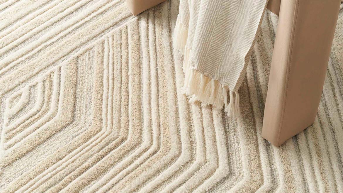 Graceful 100% wool rug by Nourison Home